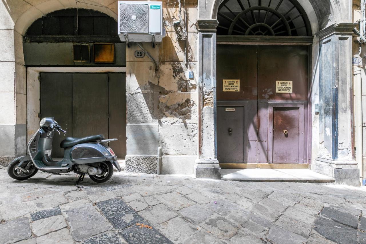 Vittorio Emanuele Charming Central Flats パレルモ エクステリア 写真